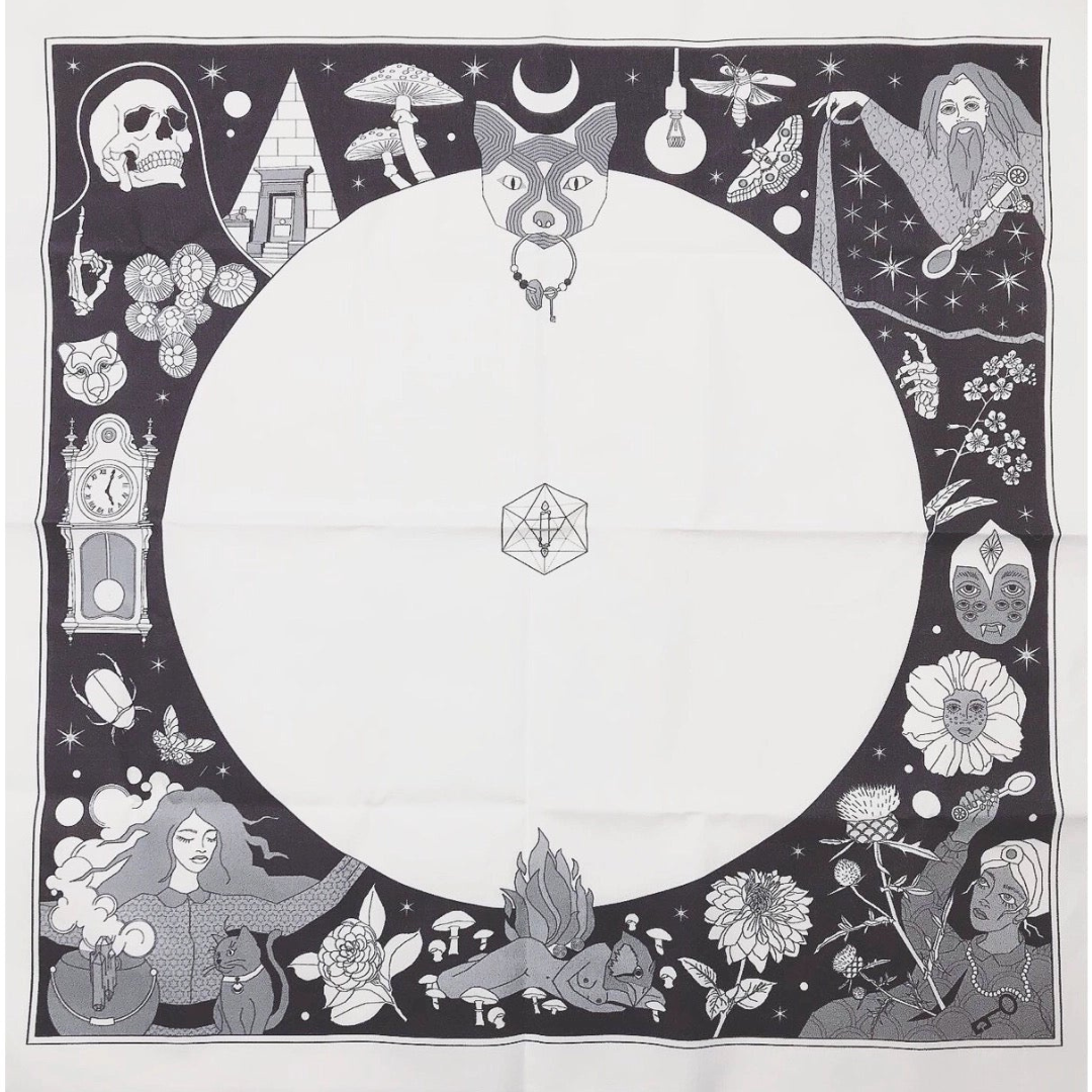 Fox on an Island Tarot Cloth